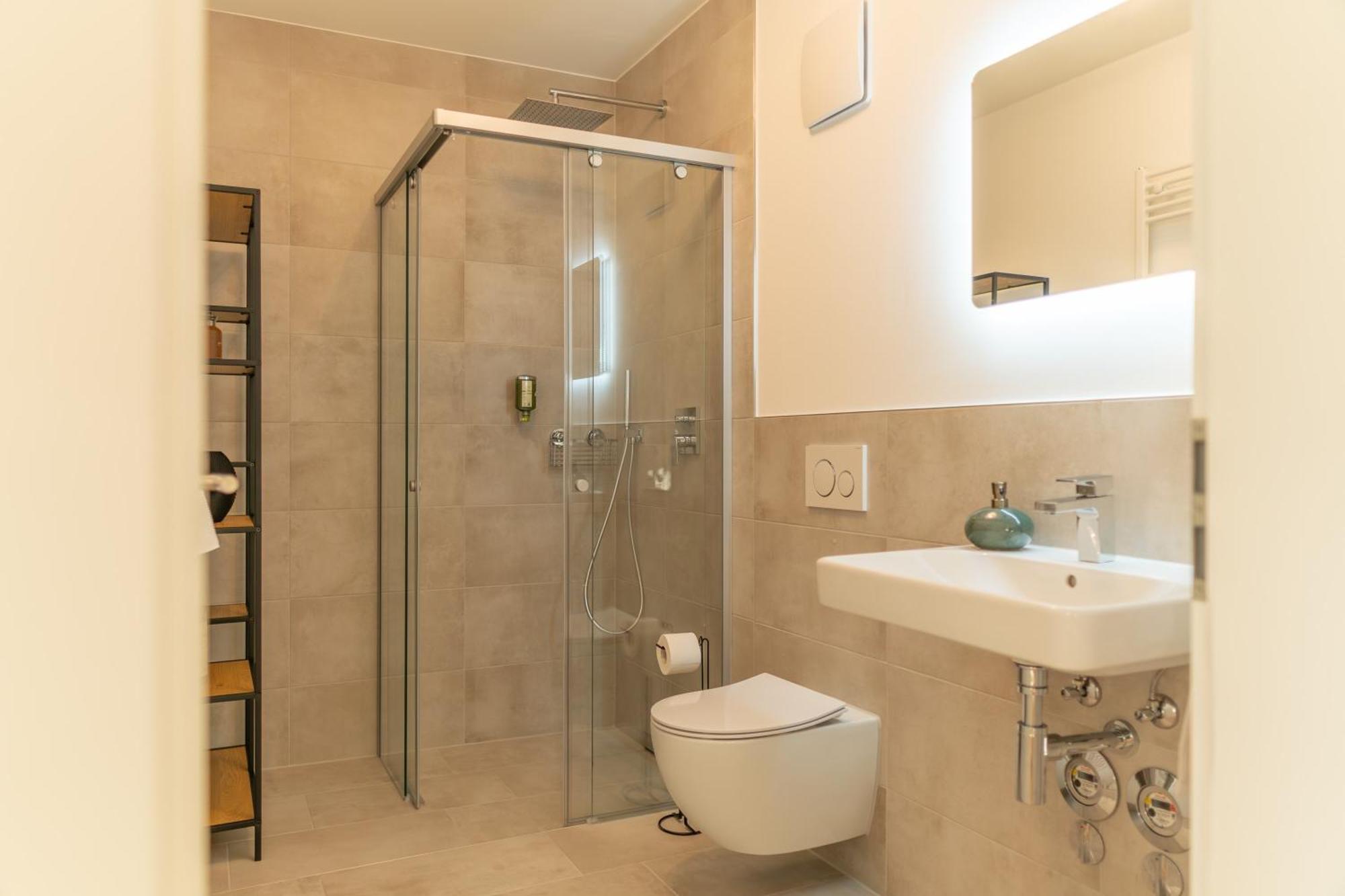 Die Gartenlounge In Bad Aibling Dış mekan fotoğraf