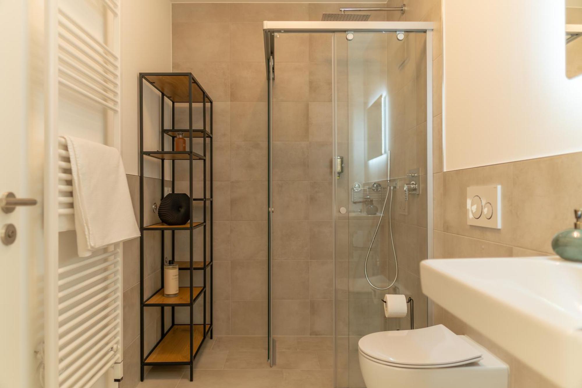 Die Gartenlounge In Bad Aibling Dış mekan fotoğraf